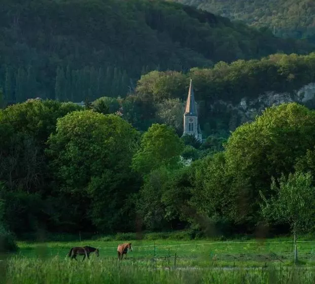 Aamiaismajoitus (B&B) Escale Chambre D Hôtes Au Coeur Du Vieux Profondeville Entre Namur Et Dinant