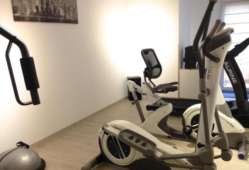 住宿加早餐  La Villa Aux Oliviers