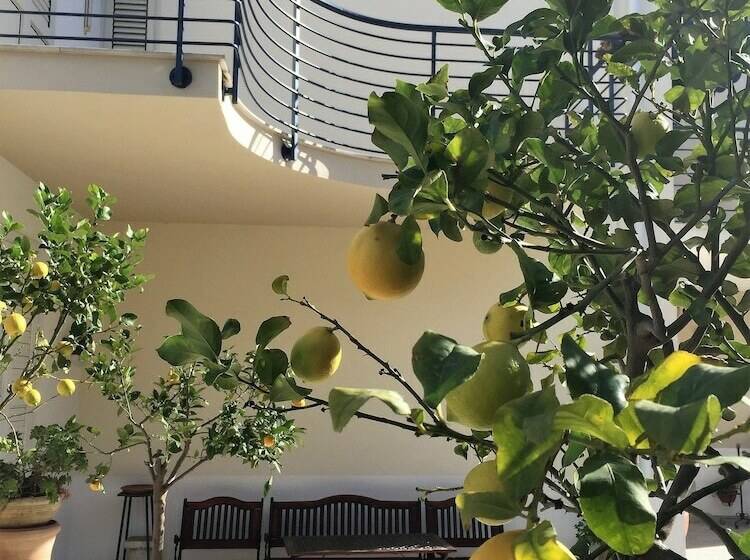 مبيت وإفطار Marricriu Camere Avola