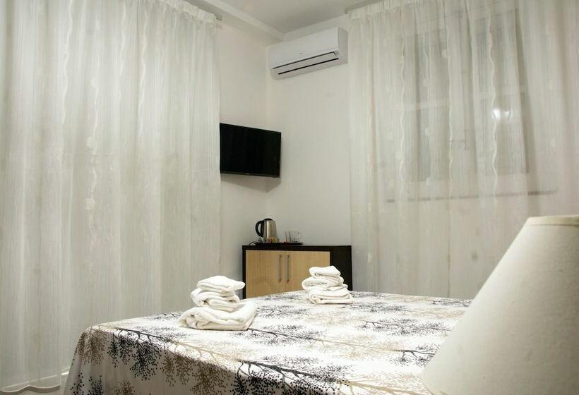 مبيت وإفطار Marricriu Camere Avola