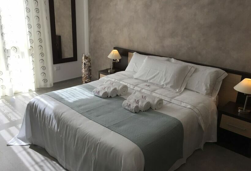 مبيت وإفطار Marricriu Camere Avola