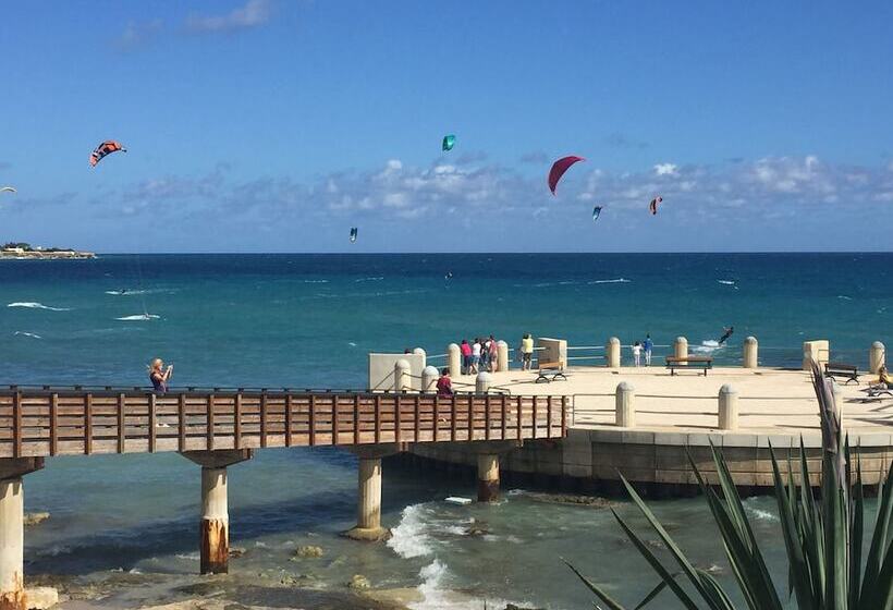 مبيت وإفطار Marricriu Camere Avola