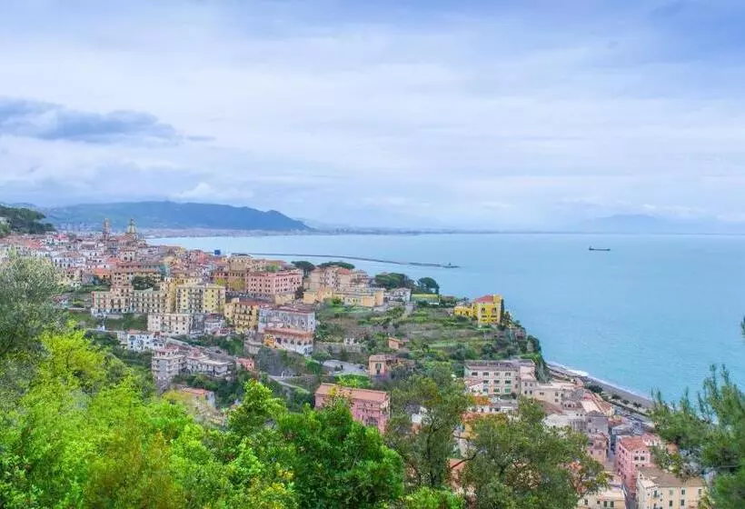 Aamiaismajoitus (B&B) Villa Fontana Limite