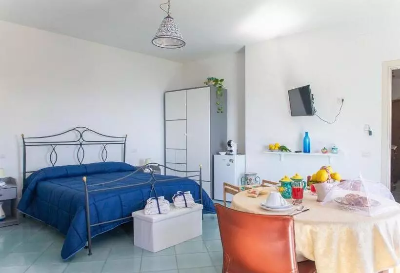 Aamiaismajoitus (B&B) Villa Fontana Limite