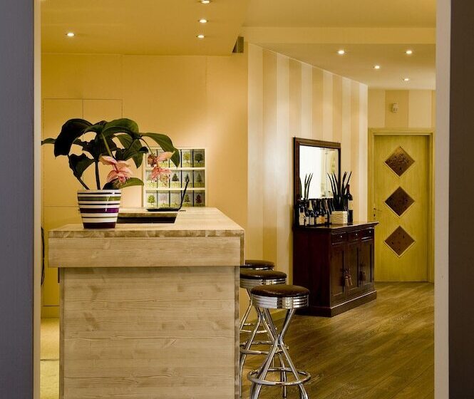 تختخواب و صبحانه Villa Noce   Guest House