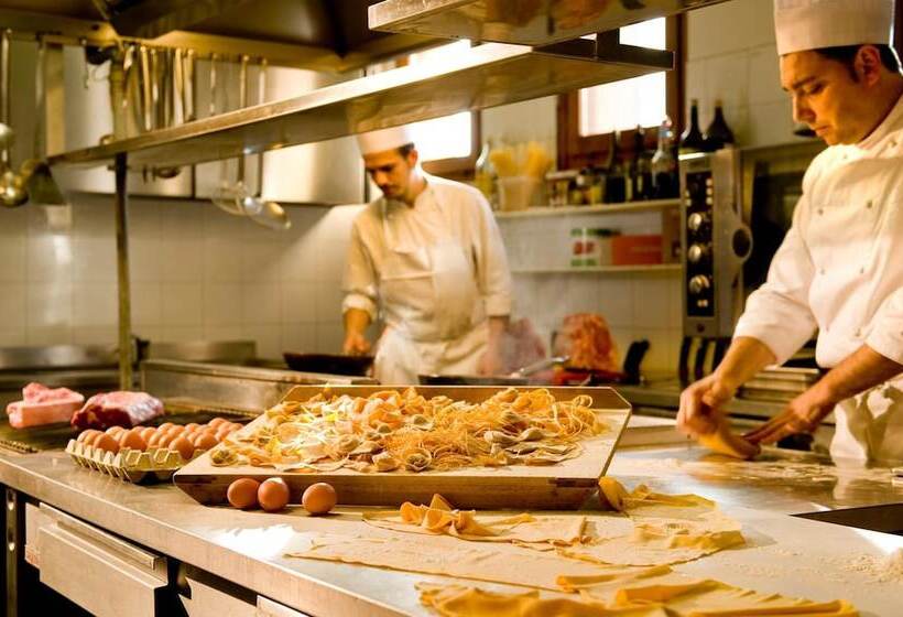 تختخواب و صبحانه Villa Noce   Guest House