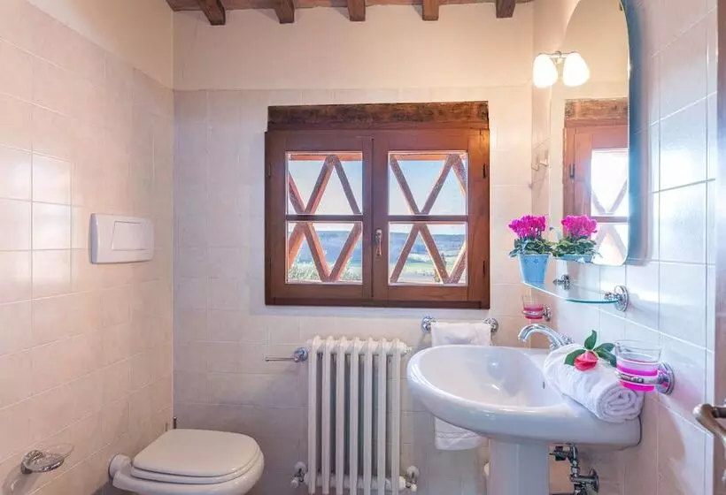 Maaseutuhotelli Tenuta La Pieve Casale La Valle