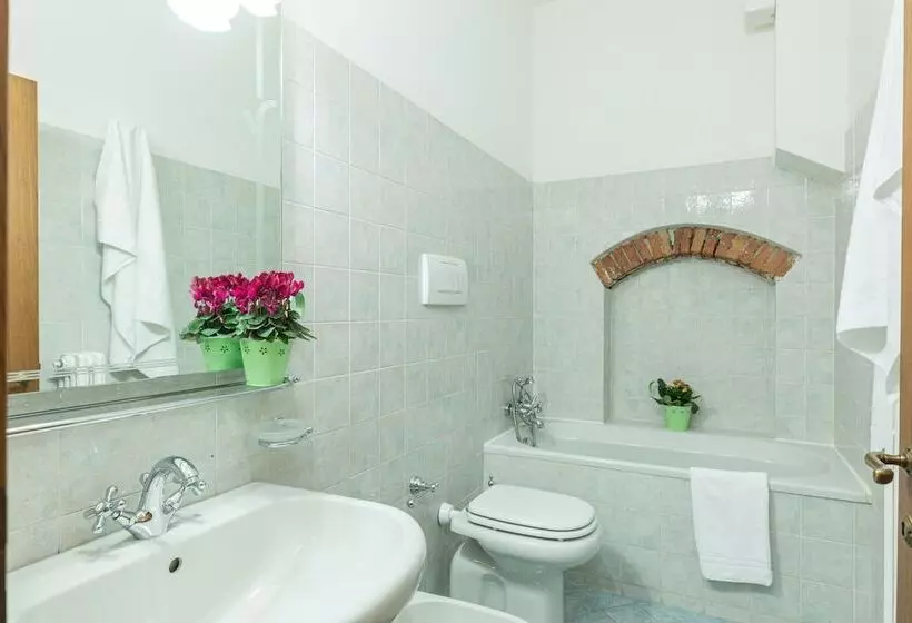 Maaseutuhotelli Tenuta La Pieve Casale La Valle