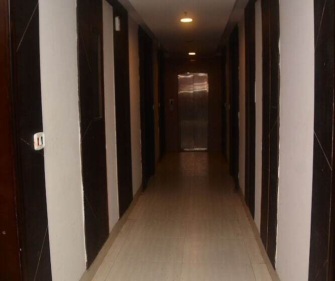 فندق Sai Mukut Service Apartment