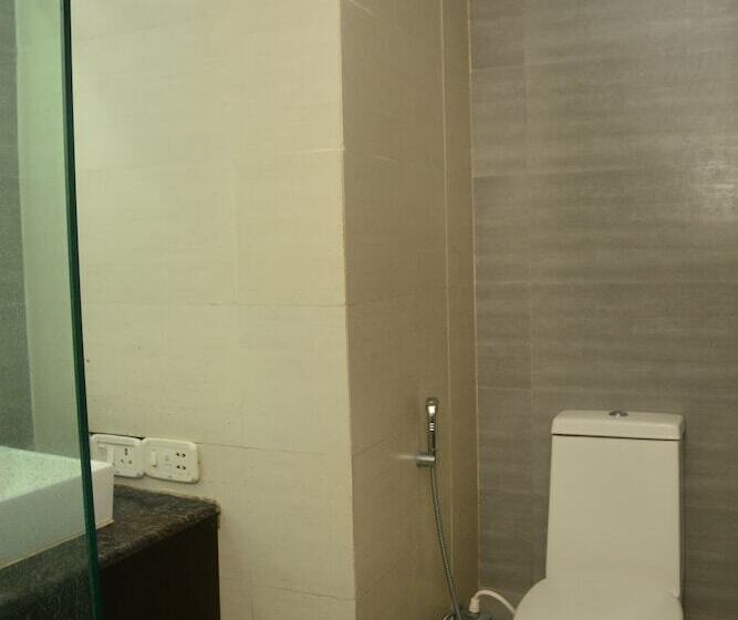 فندق Sai Mukut Service Apartment