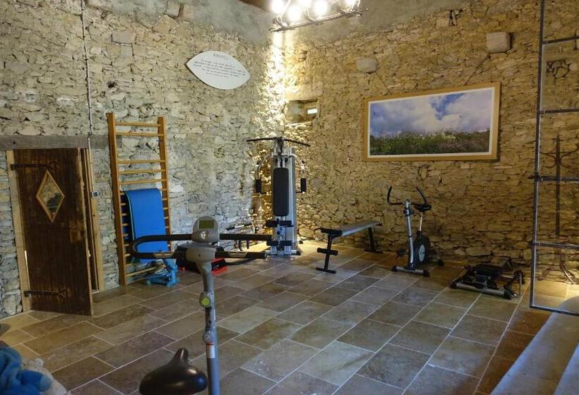 بنسيون Château Moussoulens