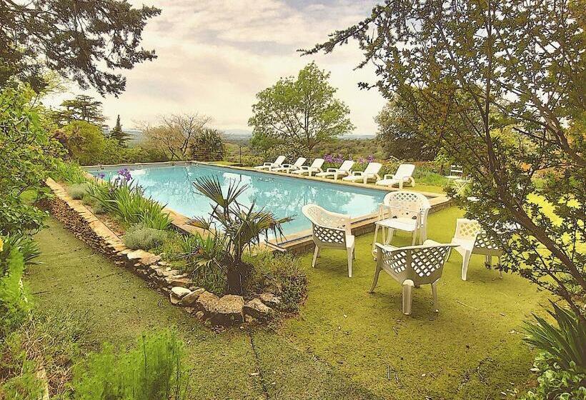 بنسيون Château Moussoulens