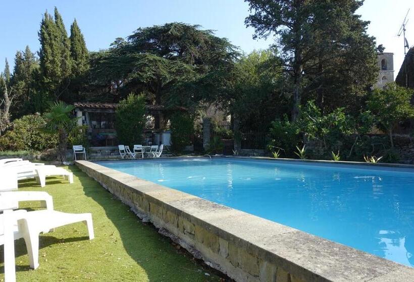 بنسيون Château Moussoulens