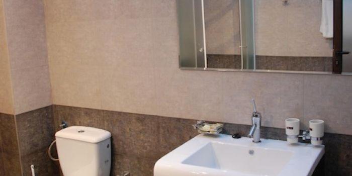 پانسیون Complex Eos