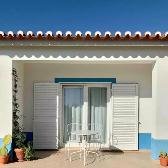 Majatalo Endless Summer Surf House