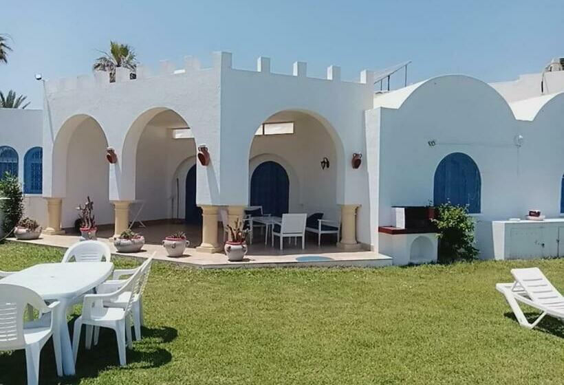 پانسیون Chalet Vert Diar Maamoura