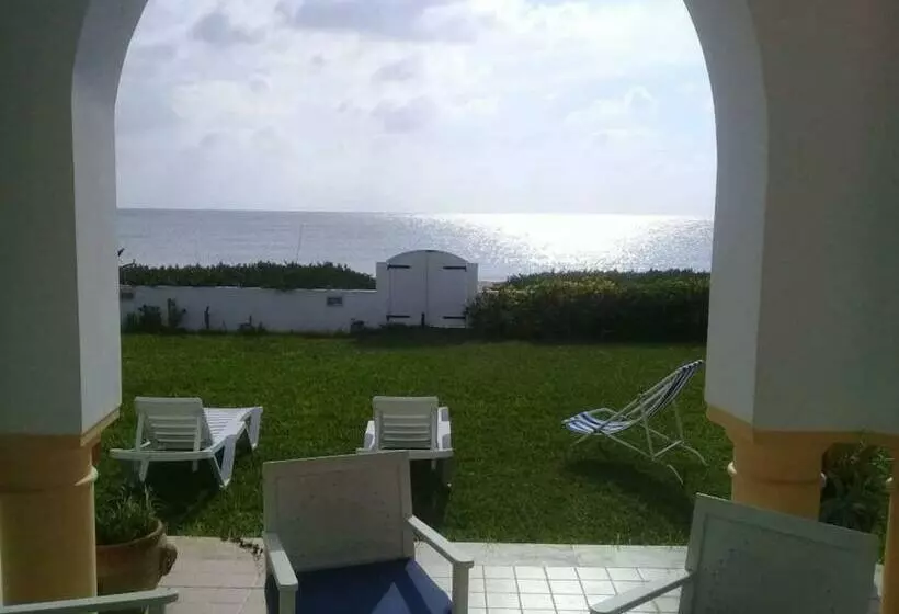 پانسیون Chalet Vert Diar Maamoura