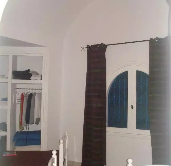 پانسیون Chalet Vert Diar Maamoura