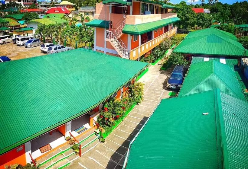 ペンション White Beach Guest House