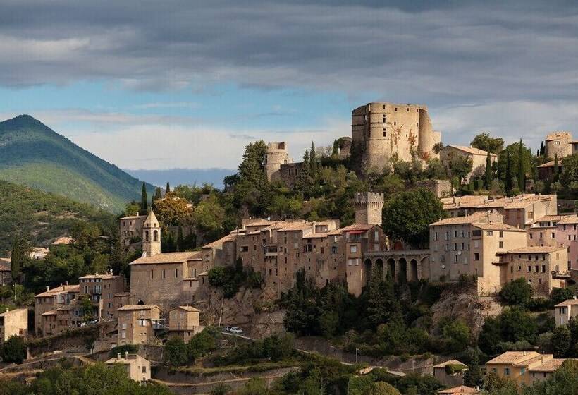 אתר נופש Village Vacances La Fontaine D Annibal