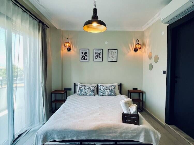 호텔 The North Cunda