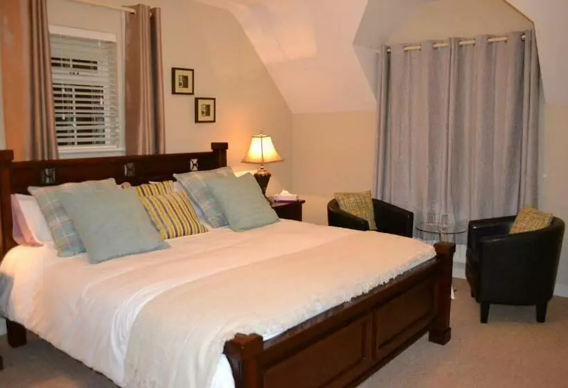 Woodview Bed & Breakfast