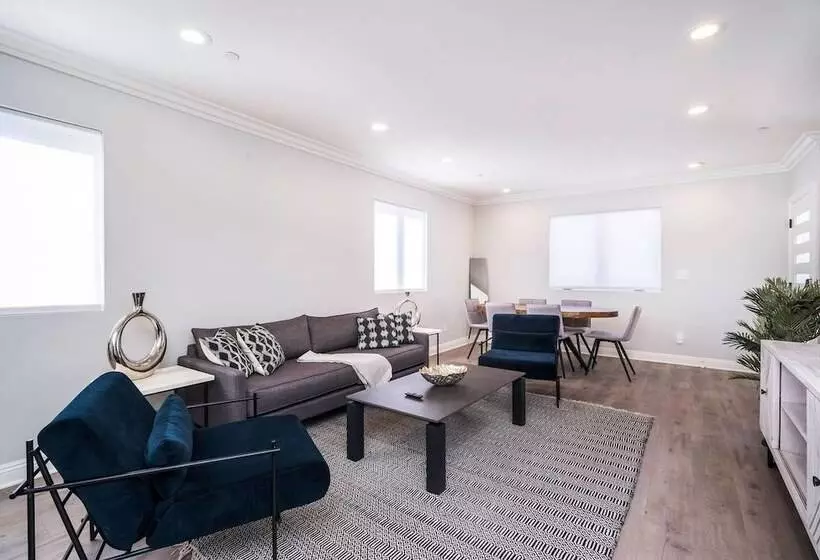 Brand New Modern Luxury 3bdr Townhome In Silver Lake