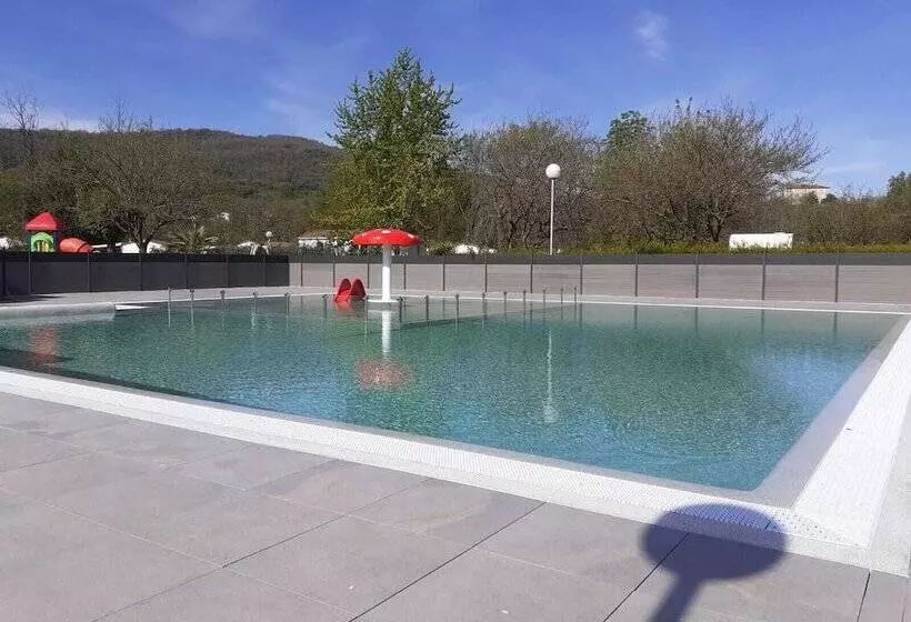 هتل Camping Du Lac