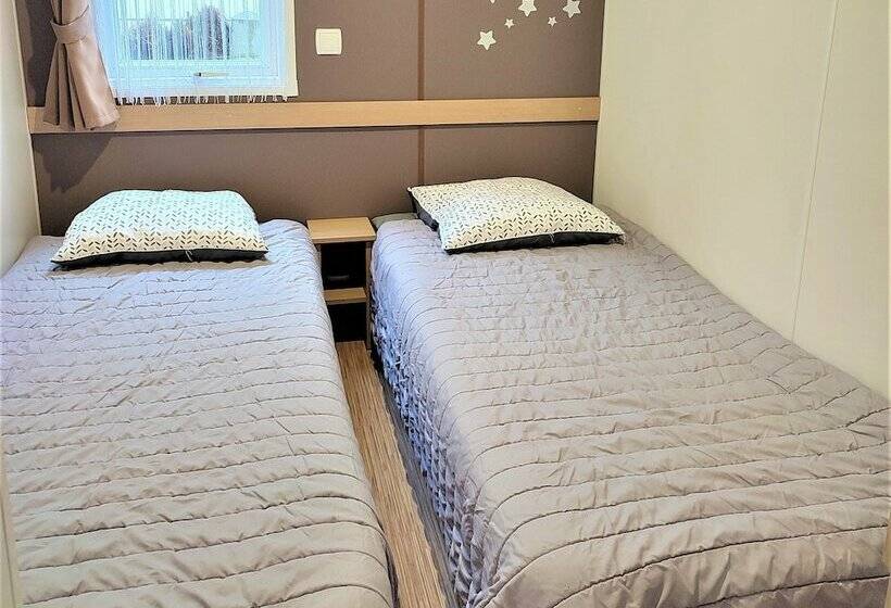ホテル Mobil Homes Deux Chambres