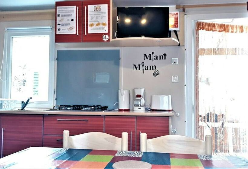 ホテル Mobil Homes Deux Chambres