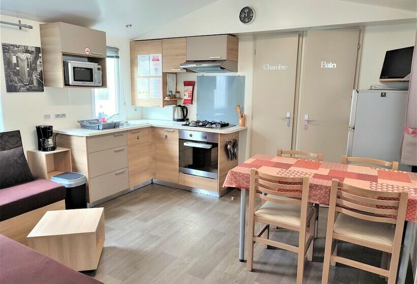 ホテル Mobil Homes Deux Chambres