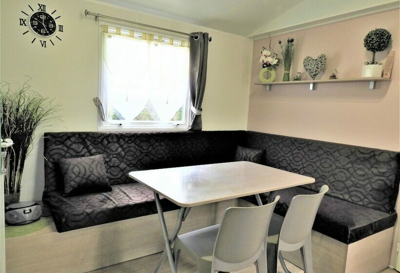ホテル Mobil Homes Deux Chambres