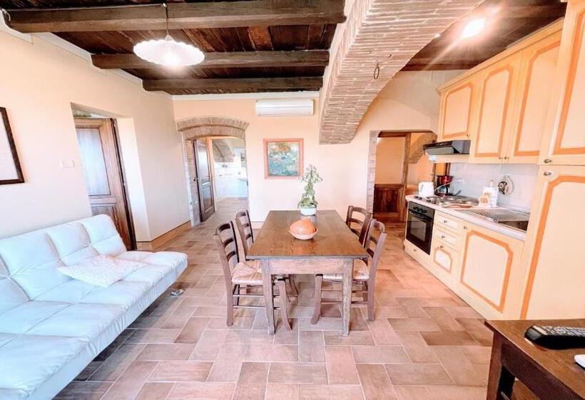 בית מלון כפרי Exclusive Pool Open All Year Spoleto Biofarm Slps 8 Village Shops, Bar1 Km 5