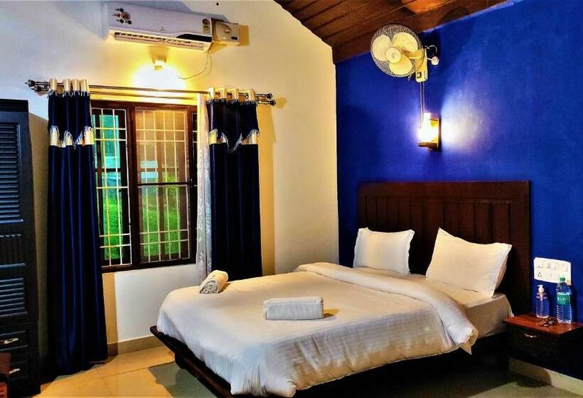 Отель Greenline Cottages