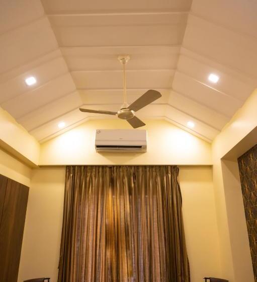 هتل Vijaya Hill View Residency