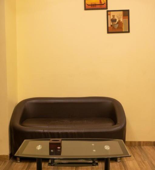 هتل Vijaya Hill View Residency