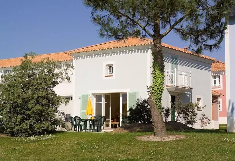 Résidence Madame Vacances Les Maisons De Fontenelles