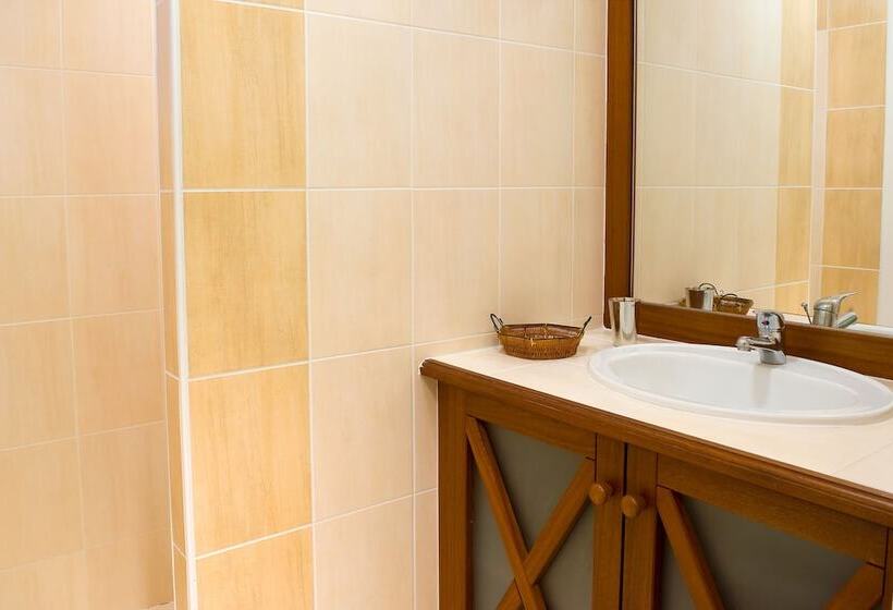 Résidence Madame Vacances Les Maisons De Fontenelles