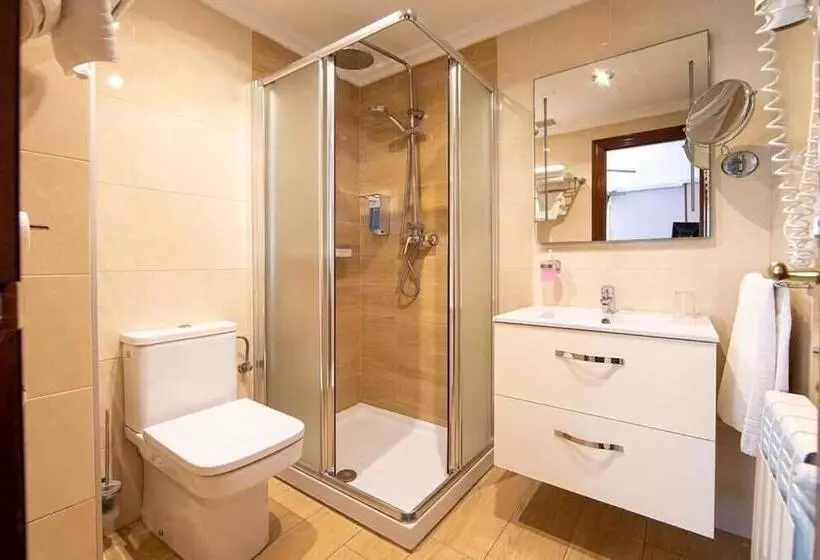 Majatalo Alojamiento Playa De Candás