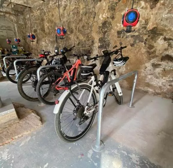 ペンション Das Muldenschlösschen   Gästehaus & Restaurant