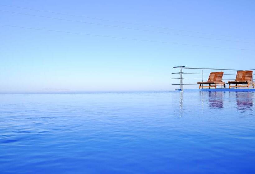 پانسیون Luna Rossa