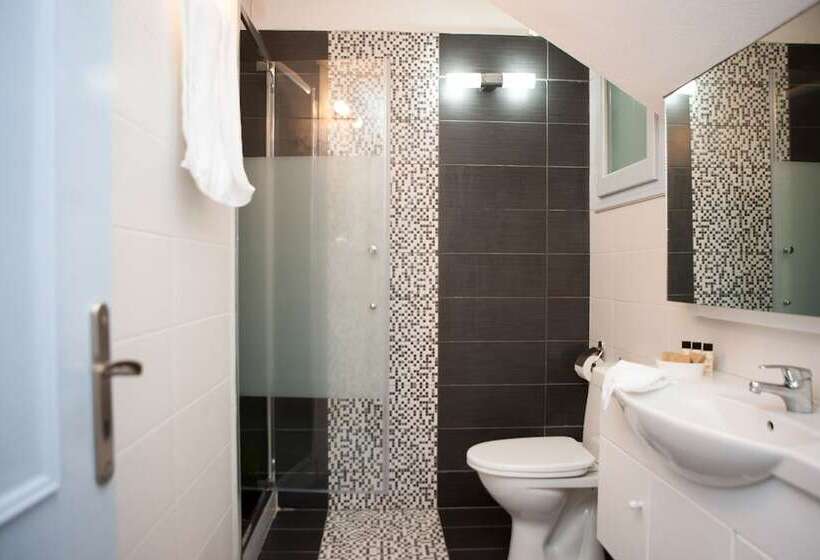 پانسیون Luna Rossa