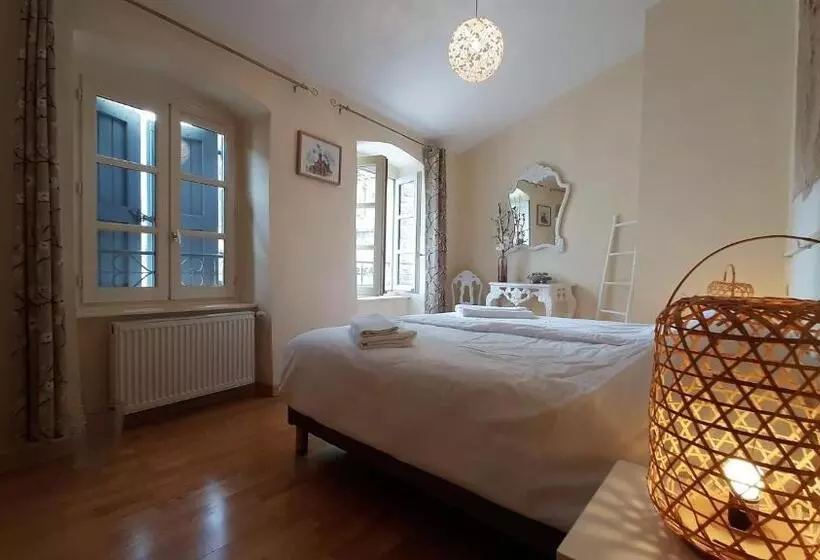 Majatalo Relais Du Noble Voyageur