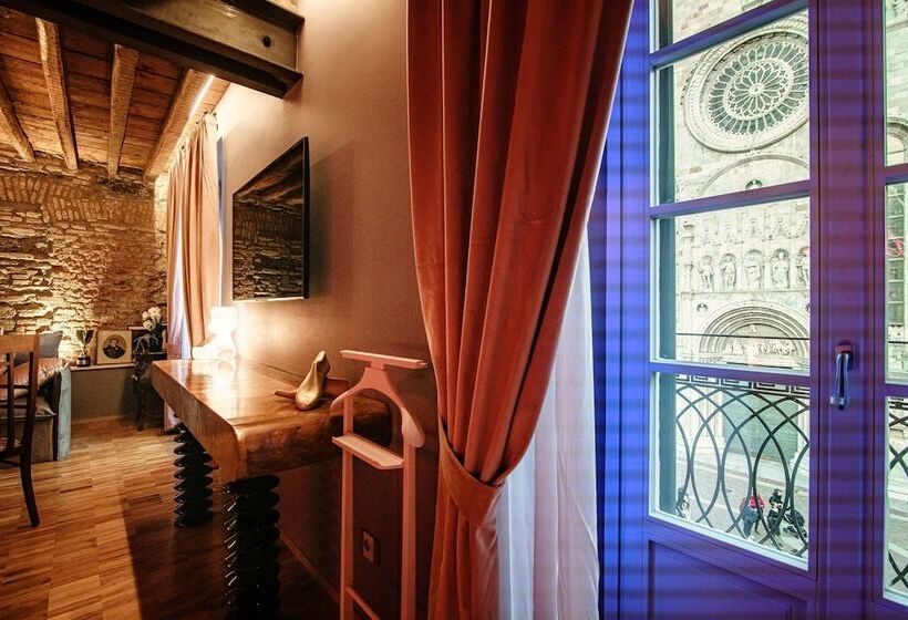 پانسیون Vitrum   Como Luxury Suites