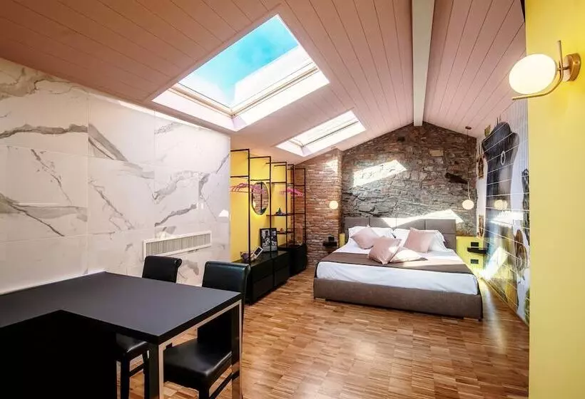پانسیون Vitrum   Como Luxury Suites