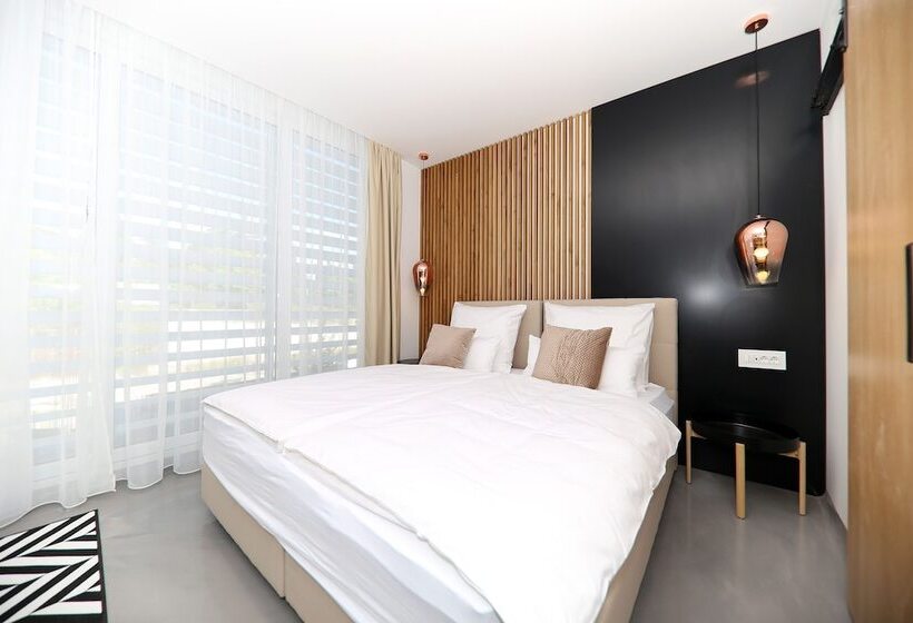 بنسيون White Rooms Zadar 345