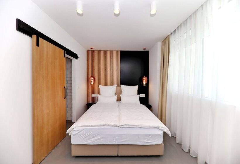 بنسيون White Rooms Zadar 345