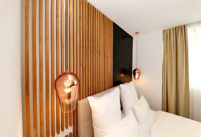 بنسيون White Rooms Zadar 345