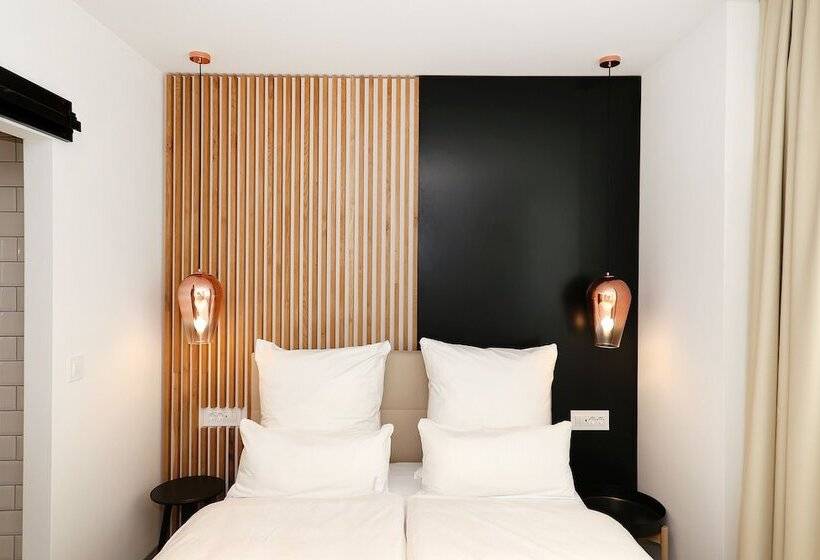 بنسيون White Rooms Zadar 345