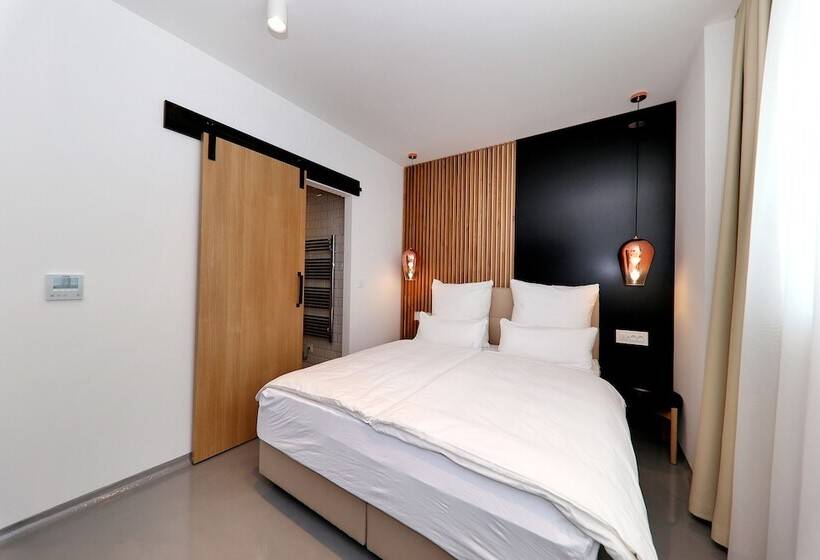 بنسيون White Rooms Zadar 345